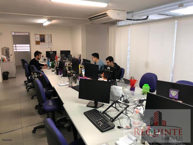 Sobrado, 3 quartos, 475 m² - Foto 9