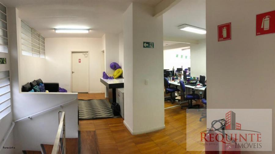 Sobrado, 3 quartos, 475 m² - Foto 21