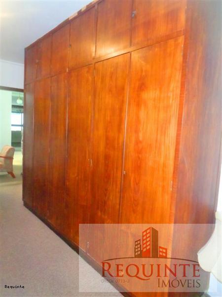 Casa, 3 quartos, 250 m² - Foto 12