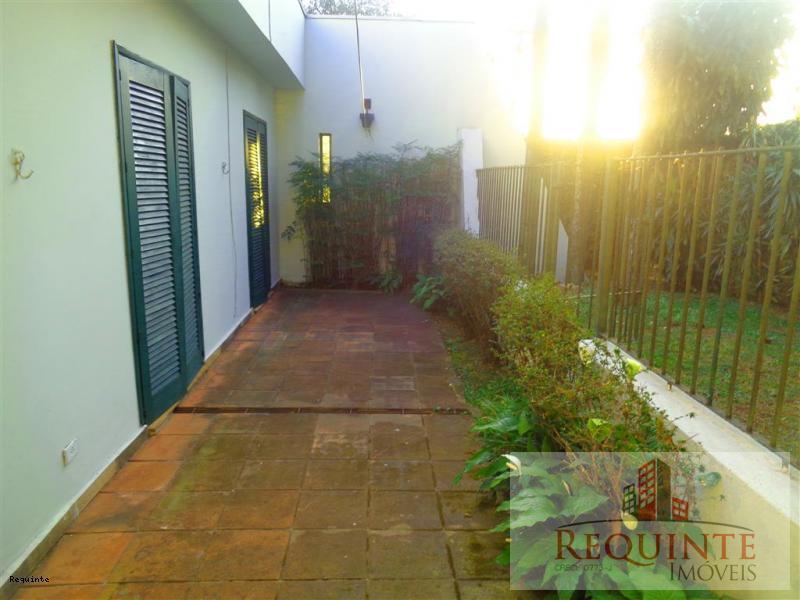 Casa, 3 quartos, 250 m² - Foto 22