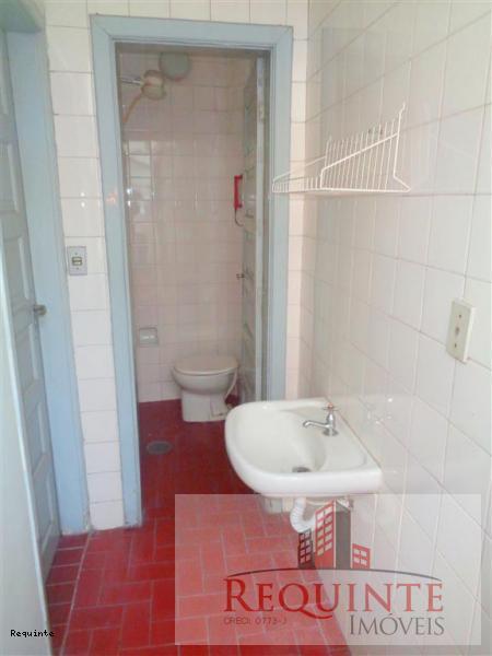 Casa, 3 quartos, 250 m² - Foto 34
