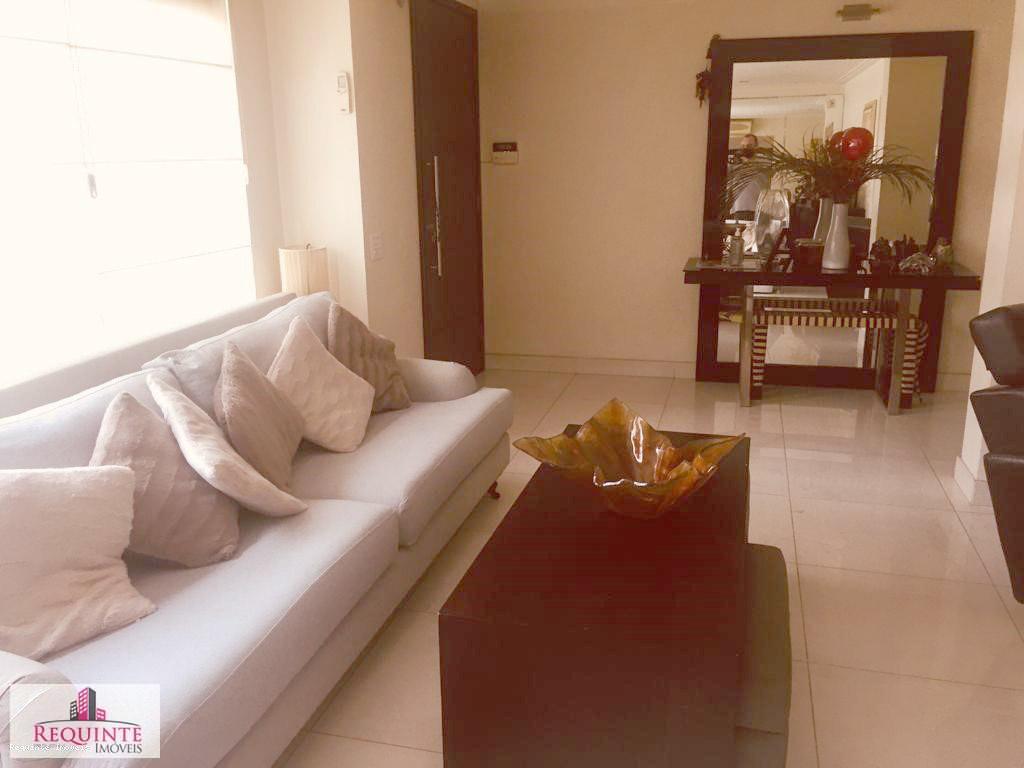 Sobrado, 5 quartos, 240 m² - Foto 4