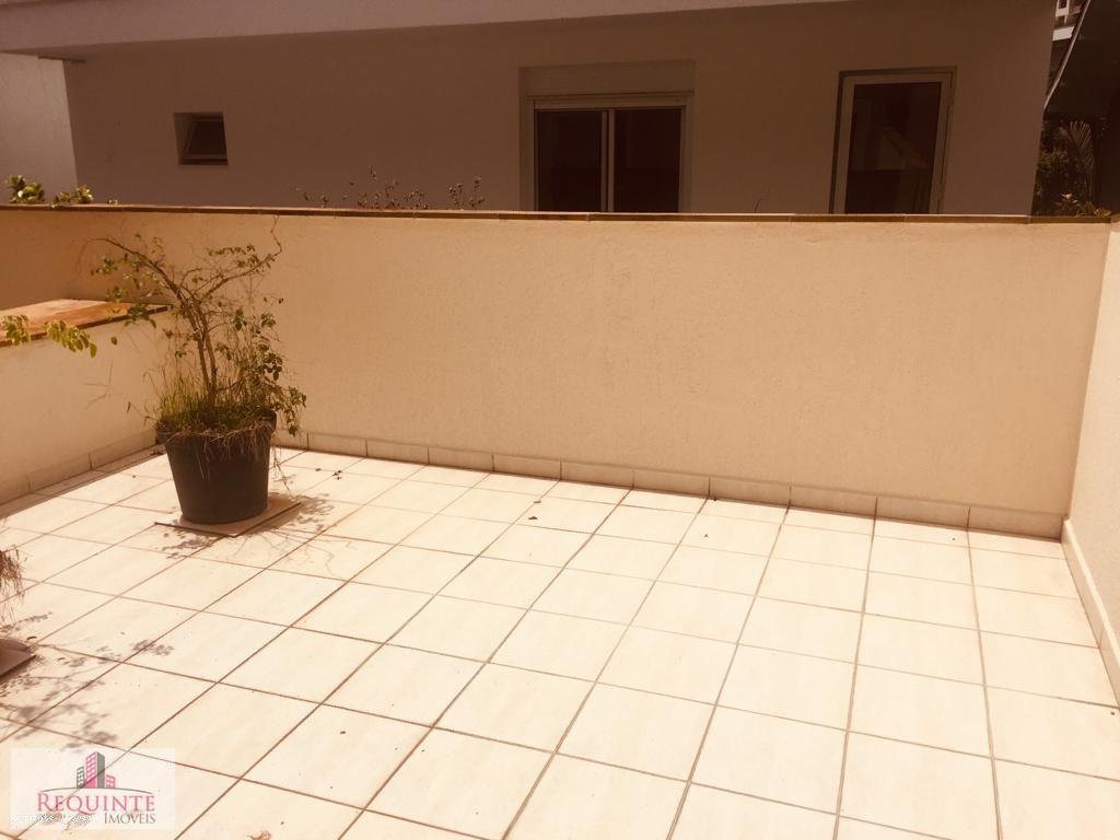Sobrado, 5 quartos, 240 m² - Foto 17