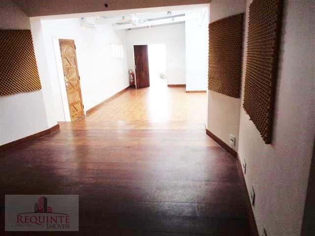 Casa, 3 quartos, 244 m² - Foto 16