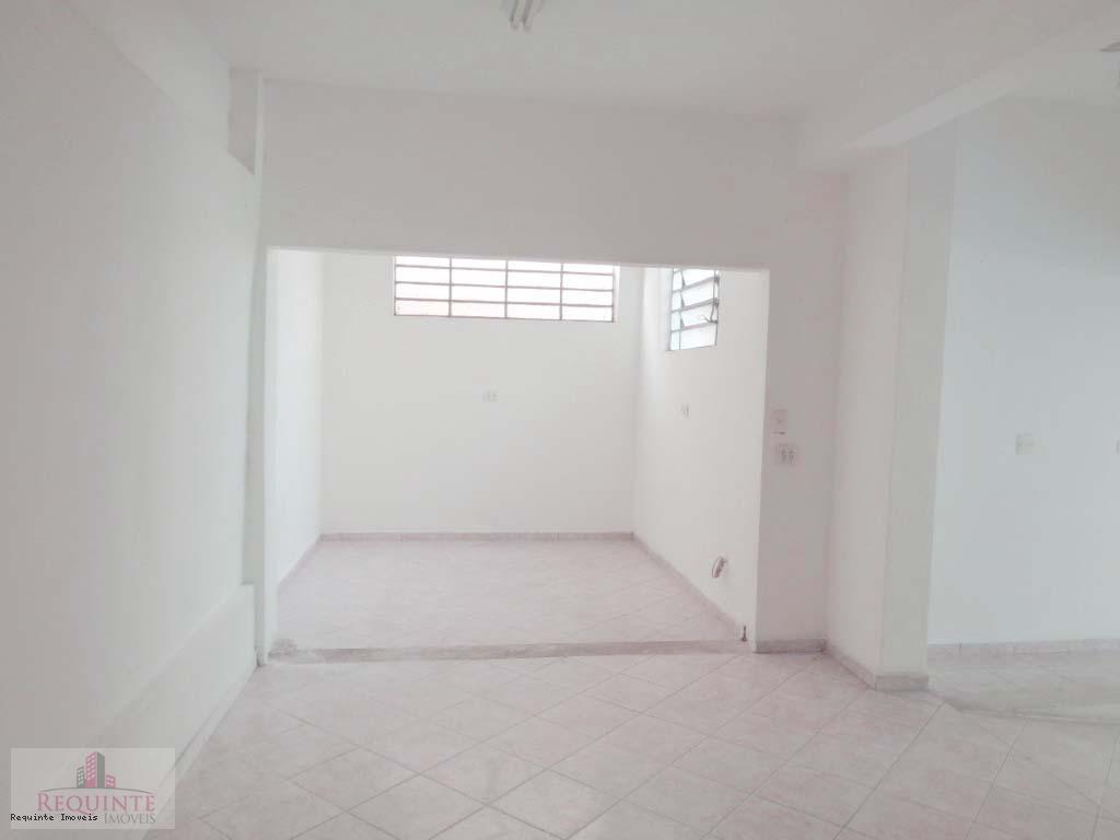 Casa, 3 quartos, 244 m² - Foto 32