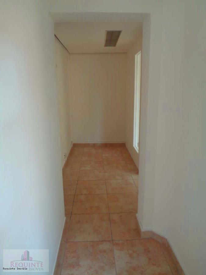 Casa, 3 quartos, 244 m² - Foto 46