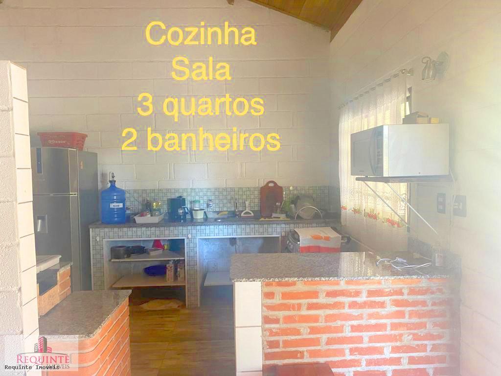 Chácara, 3 quartos, 2800 m² - Foto 1