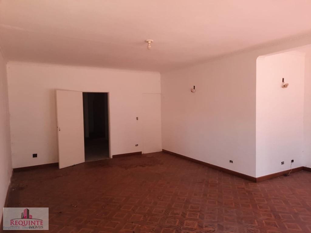 Sobrado, 2 quartos, 387 m² - Foto 6