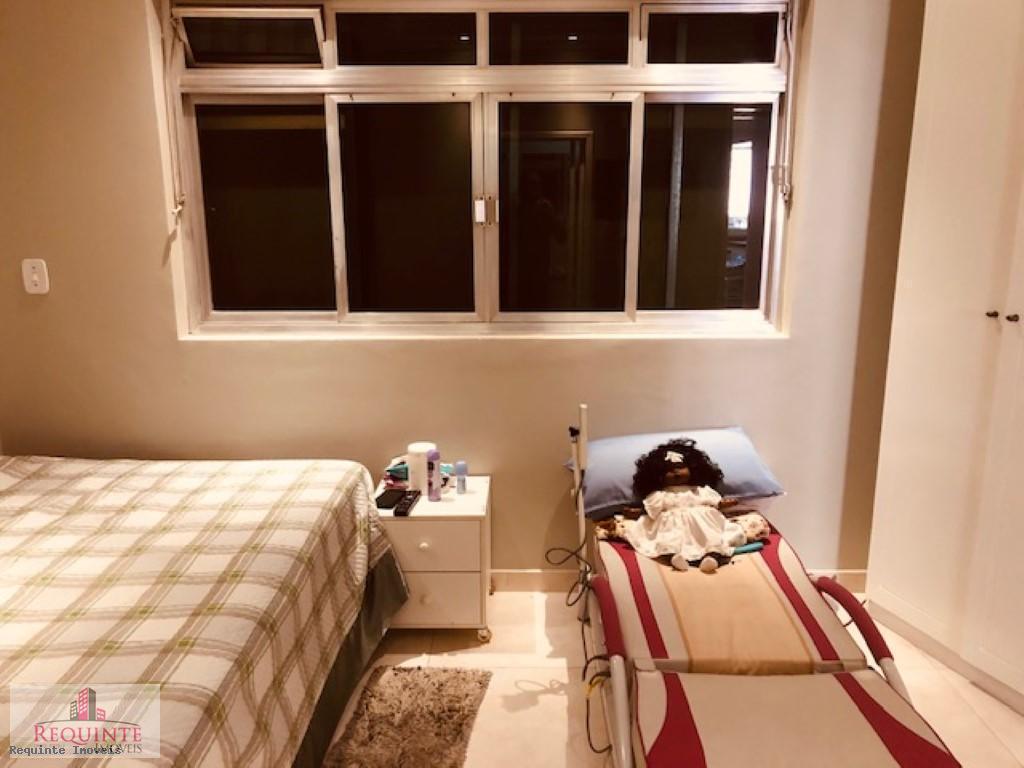 Casa, 8 quartos, 220 m² - Foto 37