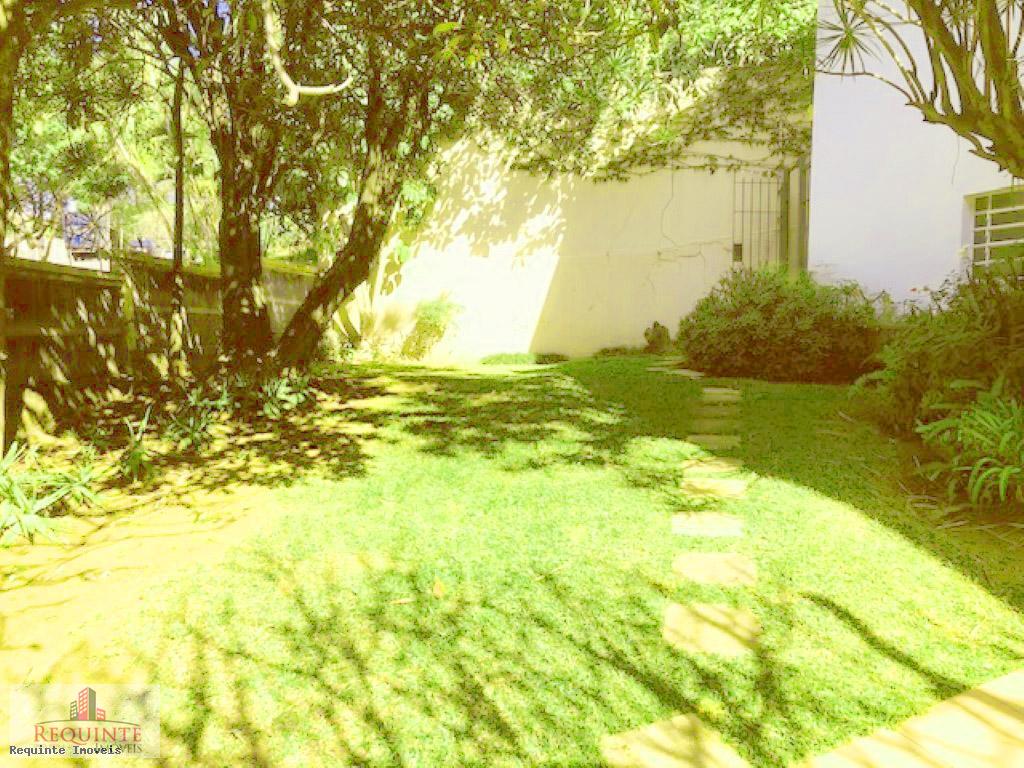 Casa, 3 quartos, 261 m² - Foto 1