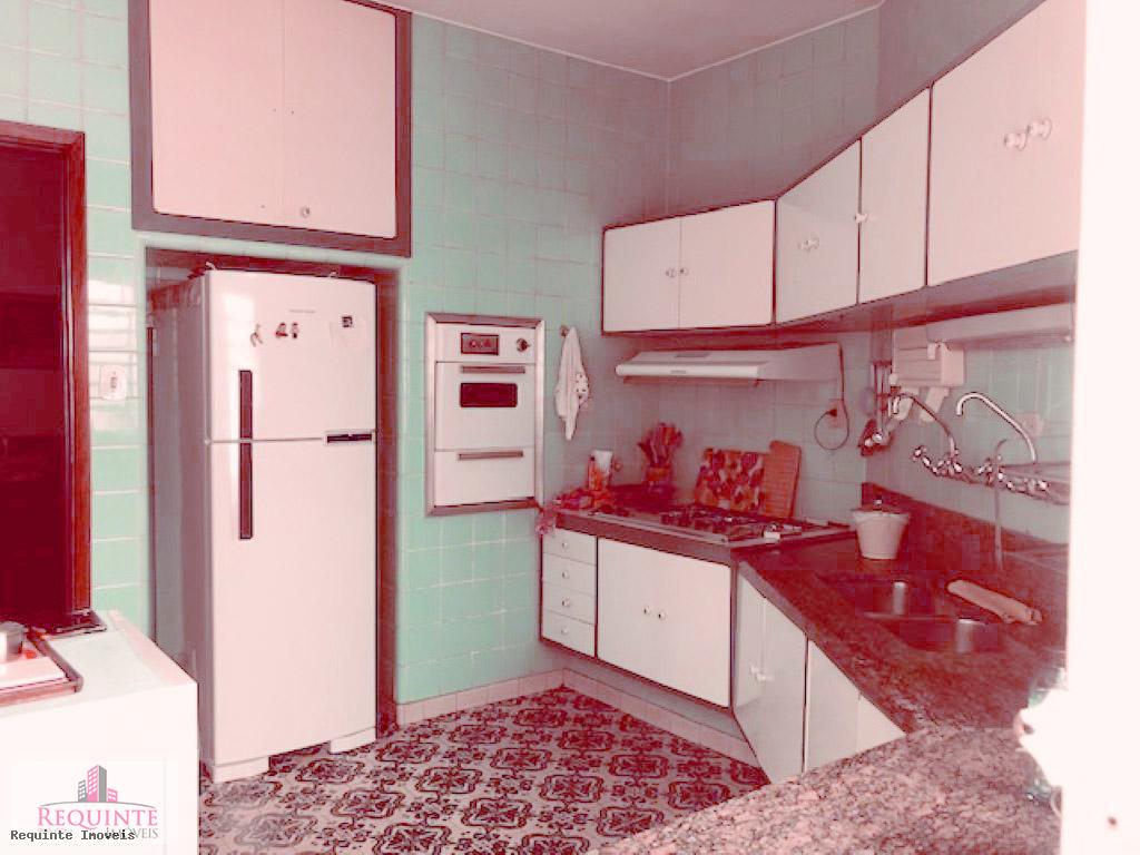 Casa, 3 quartos, 261 m² - Foto 11