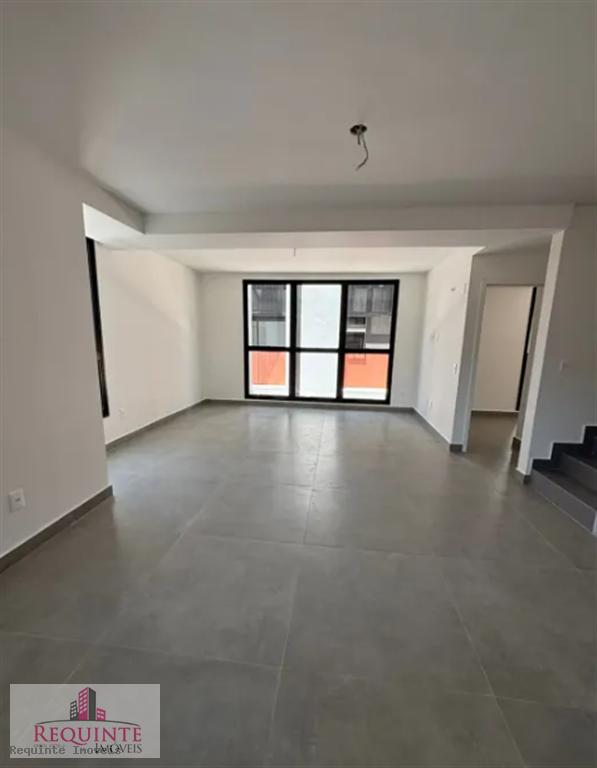 Sobrado, 3 quartos, 256 m² - Foto 2