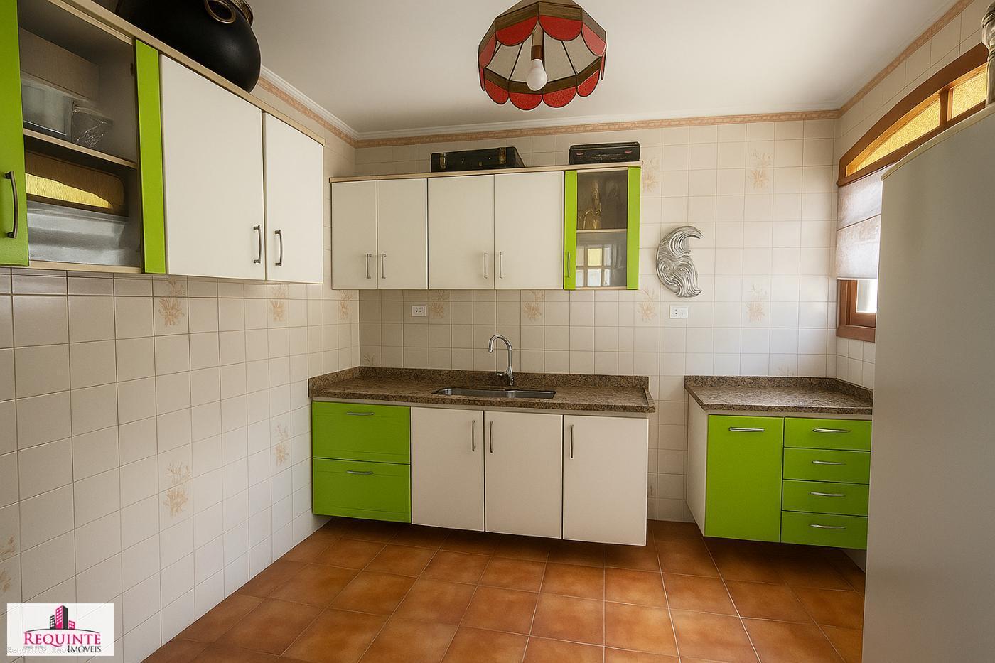 Casa, 2 quartos, 157 m² - Foto 4