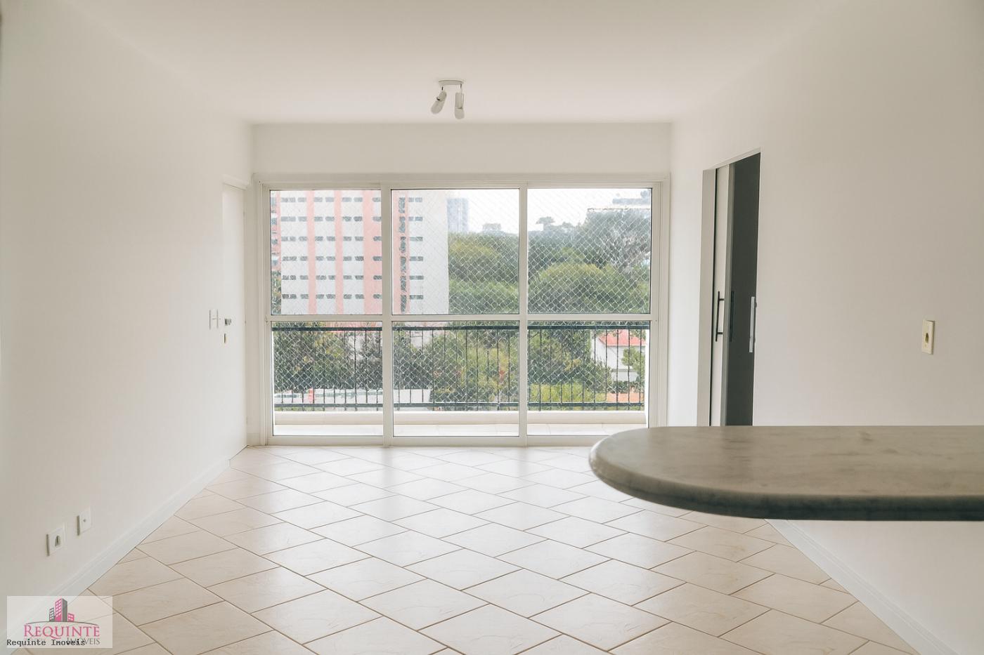 Apartamento, 1 quarto, 70 m² - Foto 2