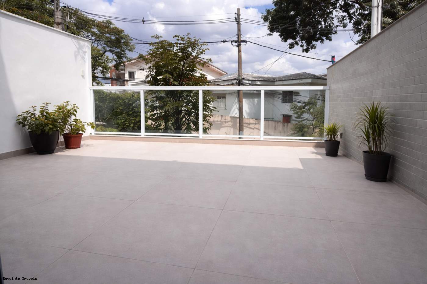 Sobrado, 3 quartos, 200 m² - Foto 1