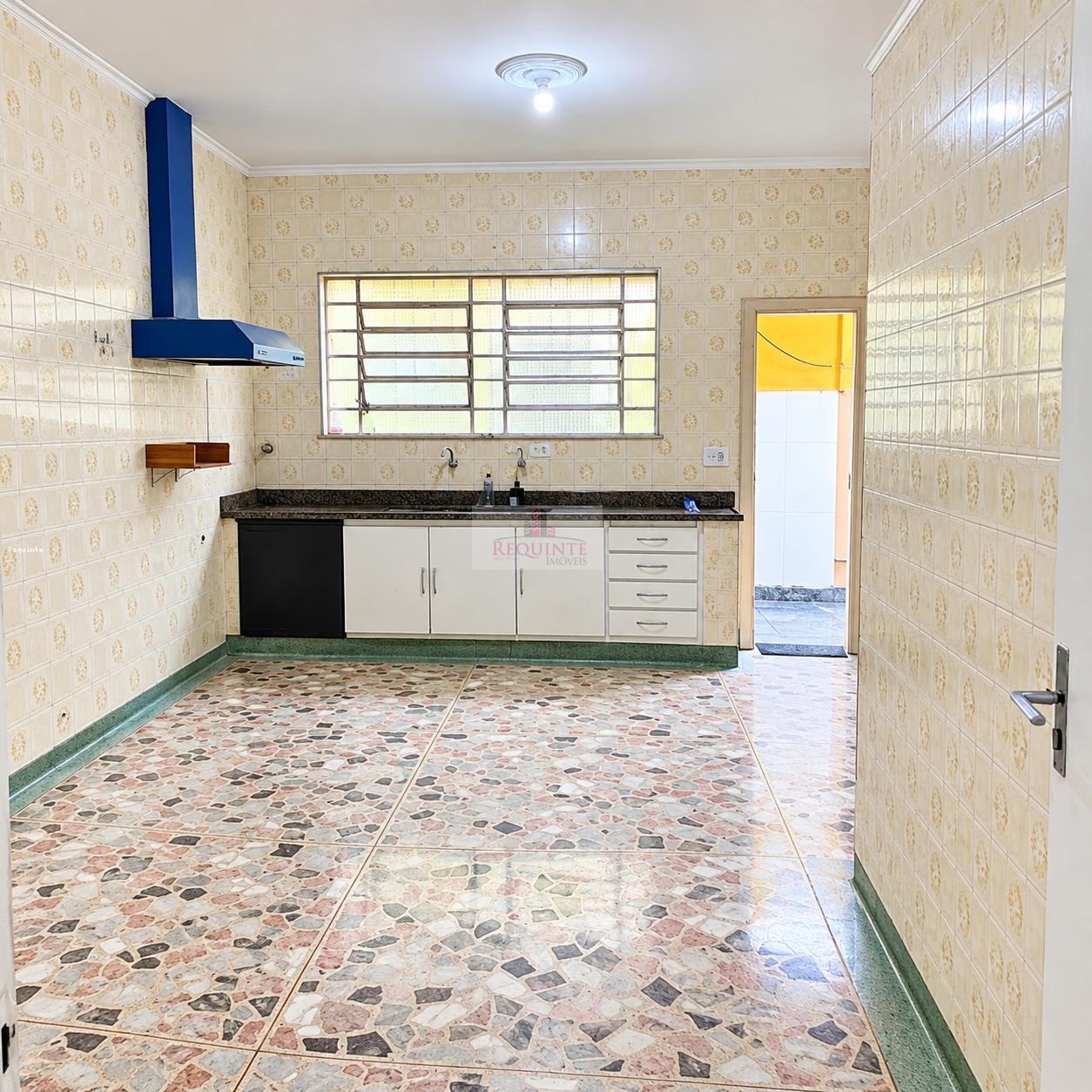 Sobrado, 2 quartos, 160 m² - Foto 2